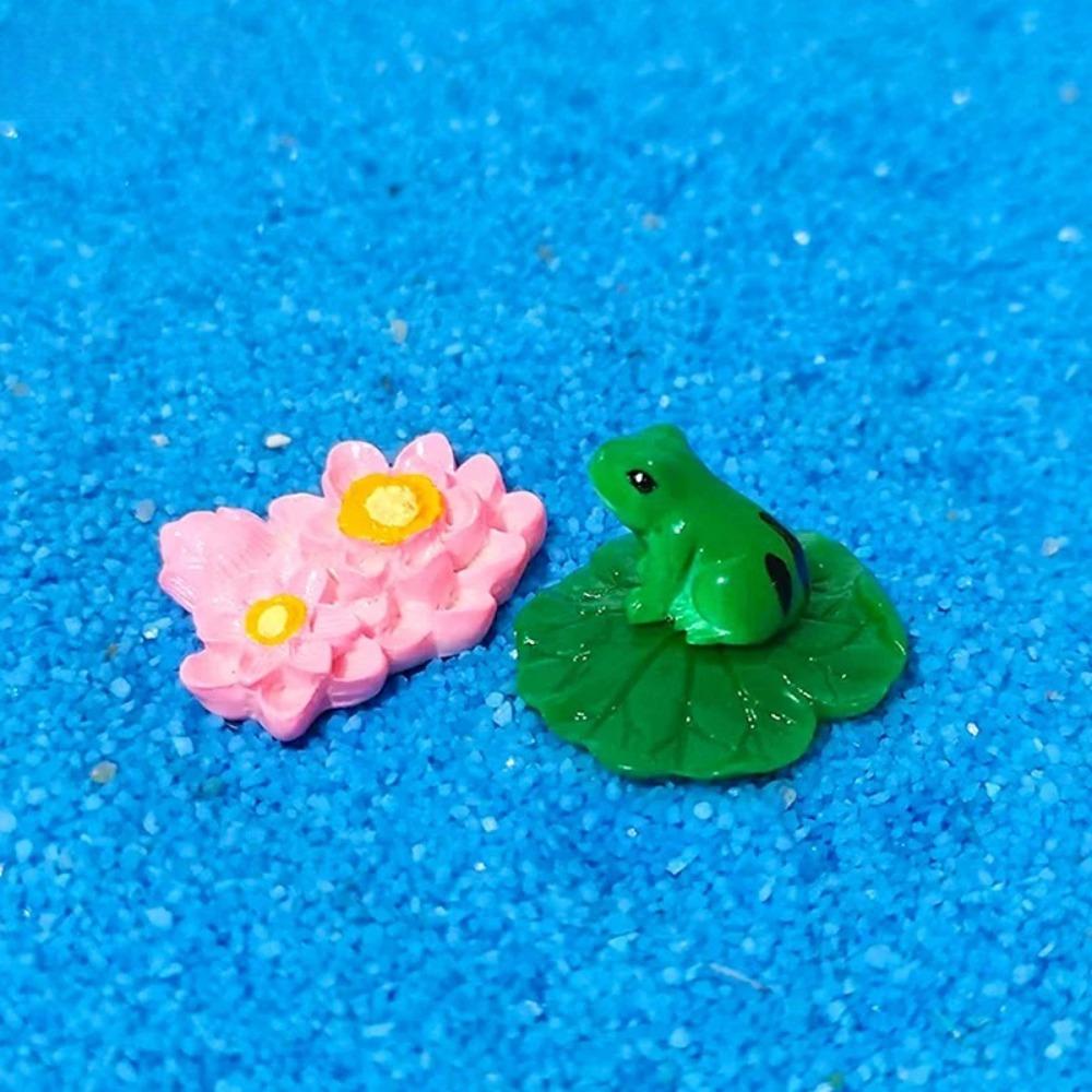 6pcs Fairy Tale Garden Micro Landscape Resin Crafts Mini Frog Statue Animal Model Lotus Leaf And Flower Home DIY Decoration