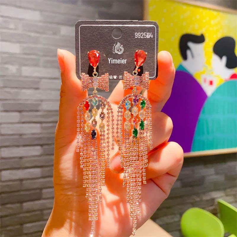 S925 Silver Needle Rhinestone Tassel Earrings - Exquisite Long Claw Chain with Colored Diamonds, European & American Style