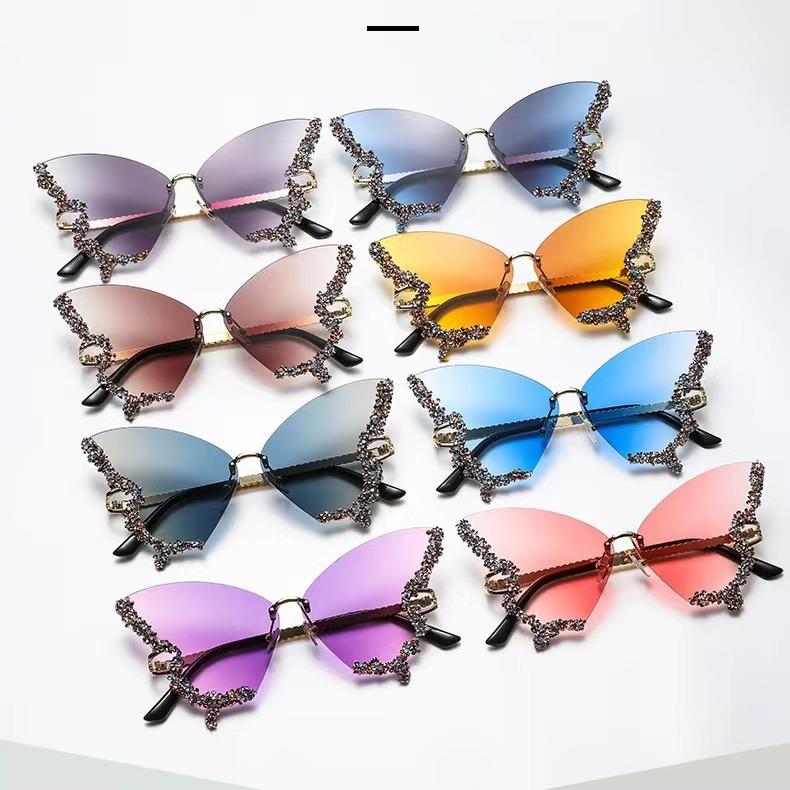 Luxury Diamond Butterfly Sunglasses Women Brand Y2k Vintage Rimless Oversized Sun Glasses Ladies Eyewear Gafas De Sol