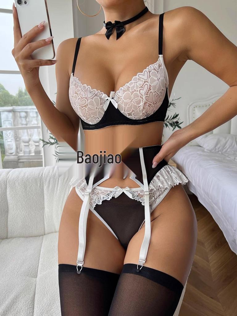 European and American Sexy Lace Mesh Garter Lingerie Set