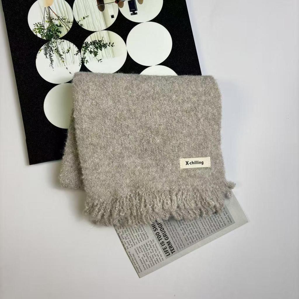 Wełniany Szalik Dzianinowy w Koreańskim Stylu z Frędzlami dla Kobiet – Wszechstronny, Ciepły i Stylowy