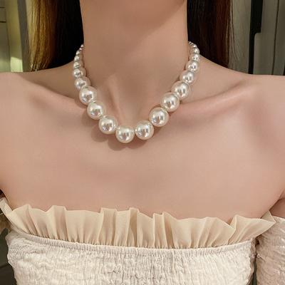 Halsband & Hängen – Halsband