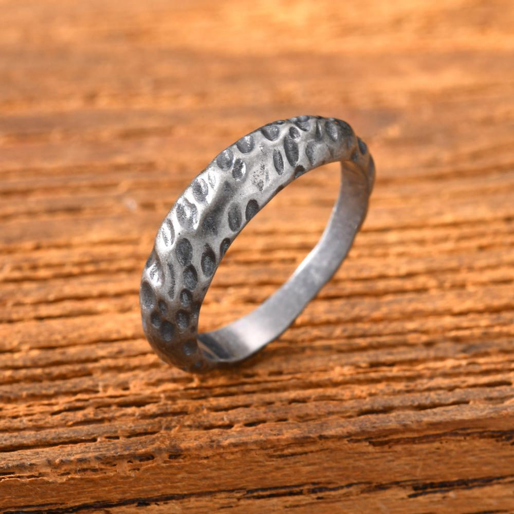 Vnox Herren Vintage Unregelmäßiger Konkaver Ring, 6 mm Breit Edelstahl Punk Retro Graue Ringe, Endlose Liebe Jahrestagsgeschenk für Ihn