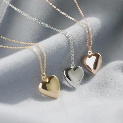 Heart-Shaped Pendant Necklace with Photo Box - European and American Style