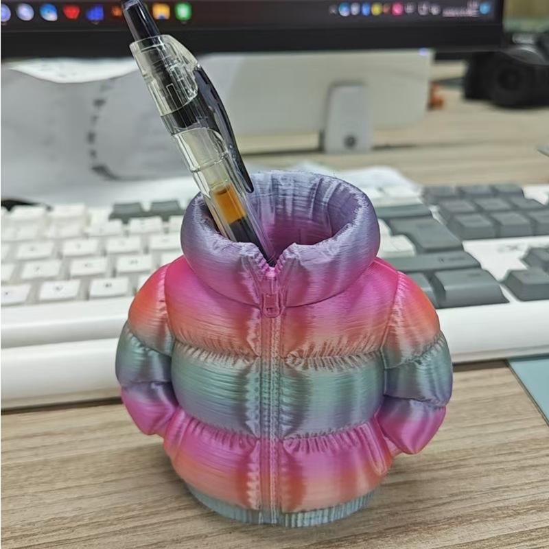 

Чехол-пуховик для ручек – Причудливый настольный органайзер для ручек, кистей для макияжа и канцелярских принадлежностей, Милый подарок для домашнего офиса