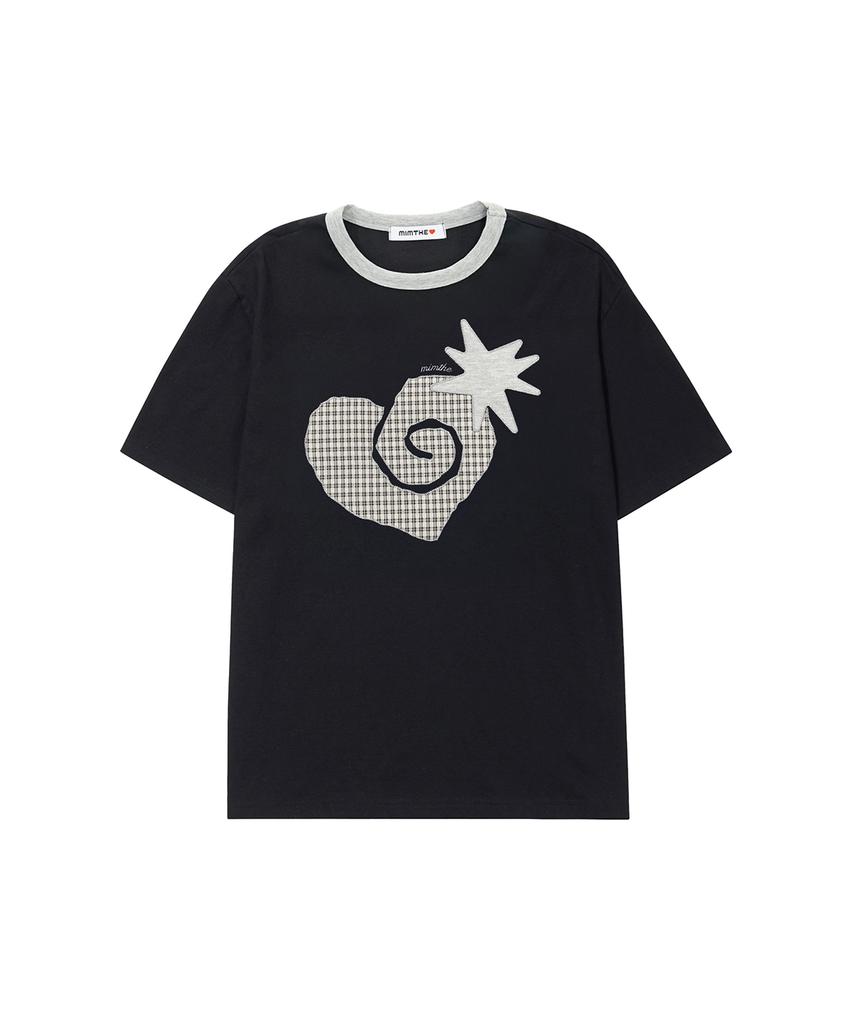 Mimdeowodeulobeu Snail Heart Patch T-Shirt_Black