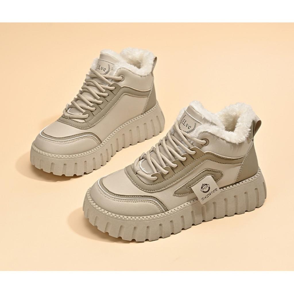 Winter Women's Shoes with Plush High Top Shoes,  Height Increasing, Thickened, Warm Cotton Shoes, Short Boots, Board Shoes, Women's Shoes