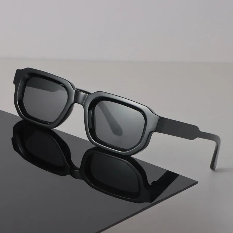 Lunettes de Soleil Rondes Mode Femmes Hommes Rétro Luxueuses Minimalistes Élégantes Lunettes Casual Personnalité Protection UV