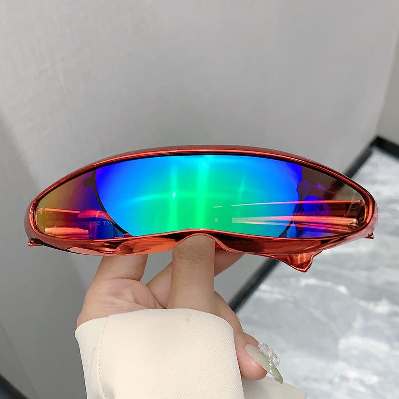 Occhiali da sole sportivi da esterno a forma di pesce con rivestimento, occhiali da sole di alta gamma Y2K per alpinismo e ciclismo, occhiali da sole alla moda da donna, UV400