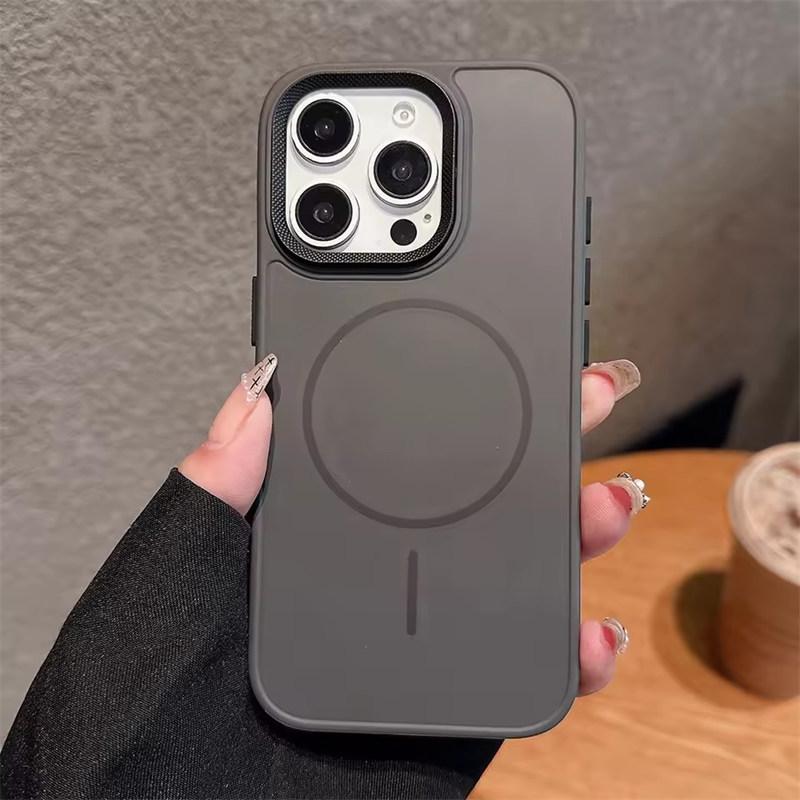 Metal lens frame magsafe charging phone case for iPhone 16 15 14 13 12 11 Pro Max magnetic liquid silicon back cover