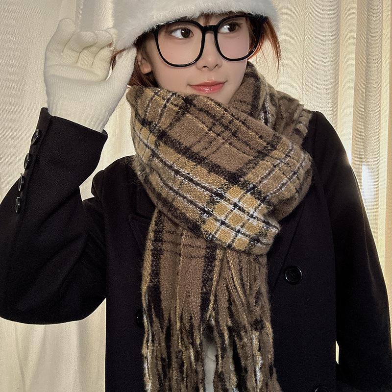 Luochi Women s High-End Plaid Winter Scarf – Warm, Thick Long Shawl  Neck Warmer