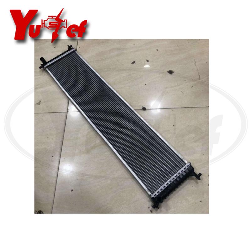 Car Radiator for Tesla Model S Air Conditioner Radiator 16 Years After 1057999-00-B