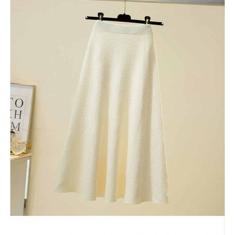 

Women s Knitted A-Line Pleated Skirt - Autumn/Winter 2024, High Waist, Medium-to-Long, Thickened, Swing Umbrella Style. One size абрикосовий