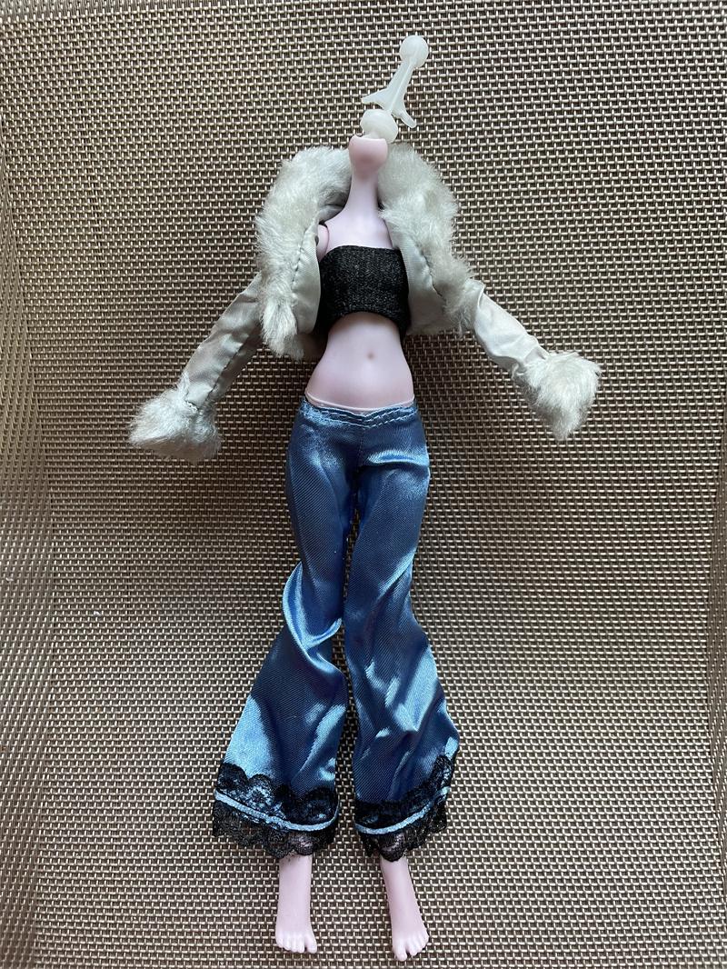 

Одежда для куклы-монстра 1/6 clothes only