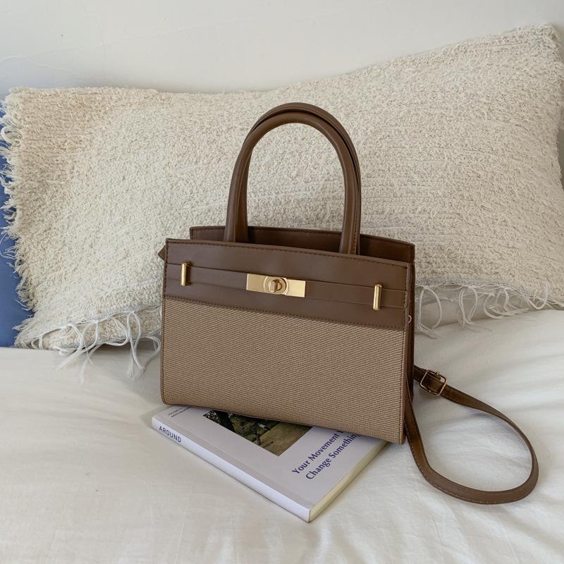 

Модная сумка женская новая темпераментная универсальная сумочка трендовая женская сумка через плечо мессенджер оптом коричневый