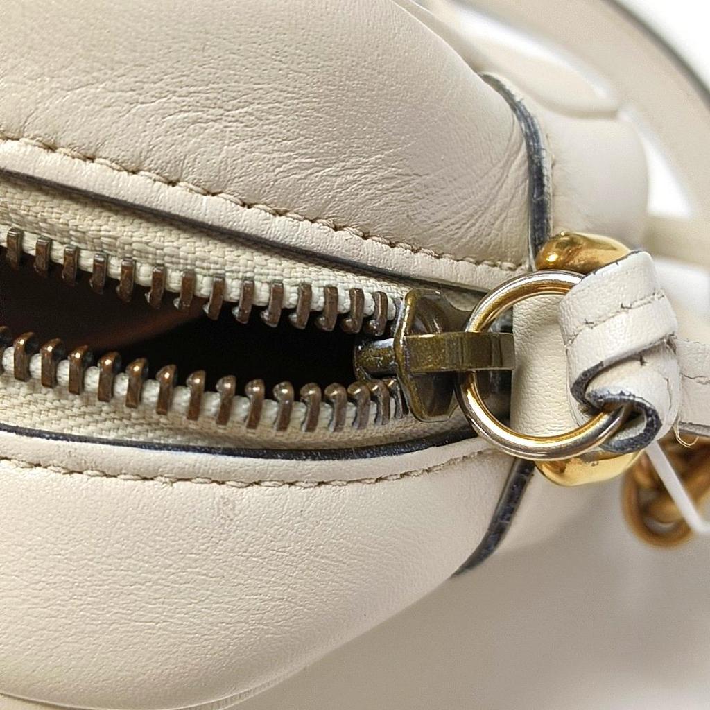 [Gebraucht] GG Marmont Serie Marmont Vielseitige Goldene Logo-Kette Gestepptes Leder Kamera-Tasche - Sehr Gut #1YRB45Q