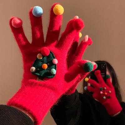 Urocze Kreatywne Czerwone Rękawiczki Dzianinowe z Motywem Choinki dla Kobiet Zimowe Pięciopalcowe Ciepłe Pluszowe Wiatroodporne i Mrozoodporne Rowerowe Świąteczne