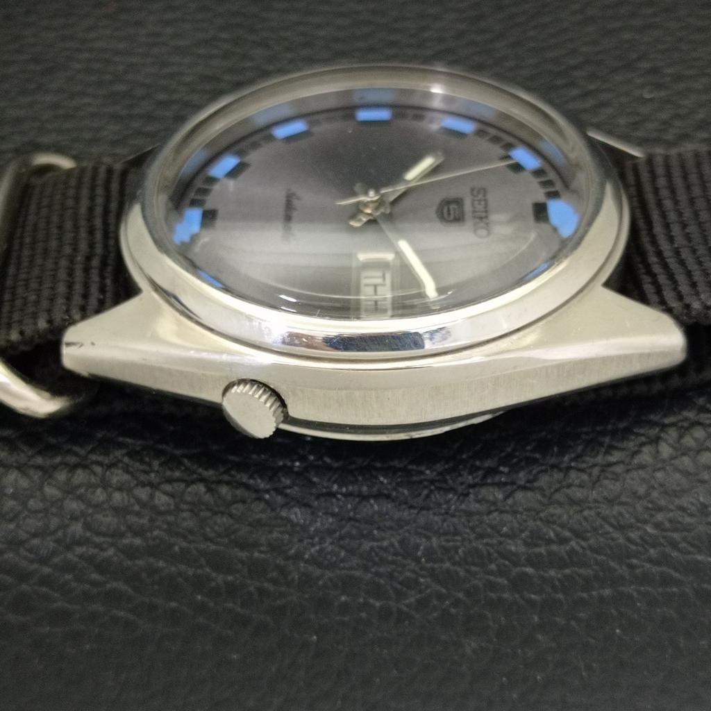 VINTAGE SEIKO 5 AUTOMATIC 7009A JAPAN MENS GREY COLOR DIAL WATCH a701252-5 R206a-a701252