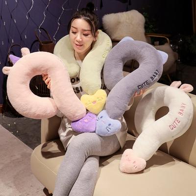 Textil do obýváku a jídelny – Dekorativní polštáře