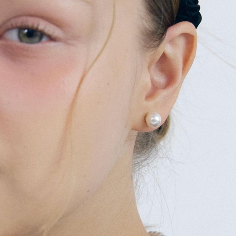 NUOY (14K Gold Filled) Austrian White Pearl Earrings