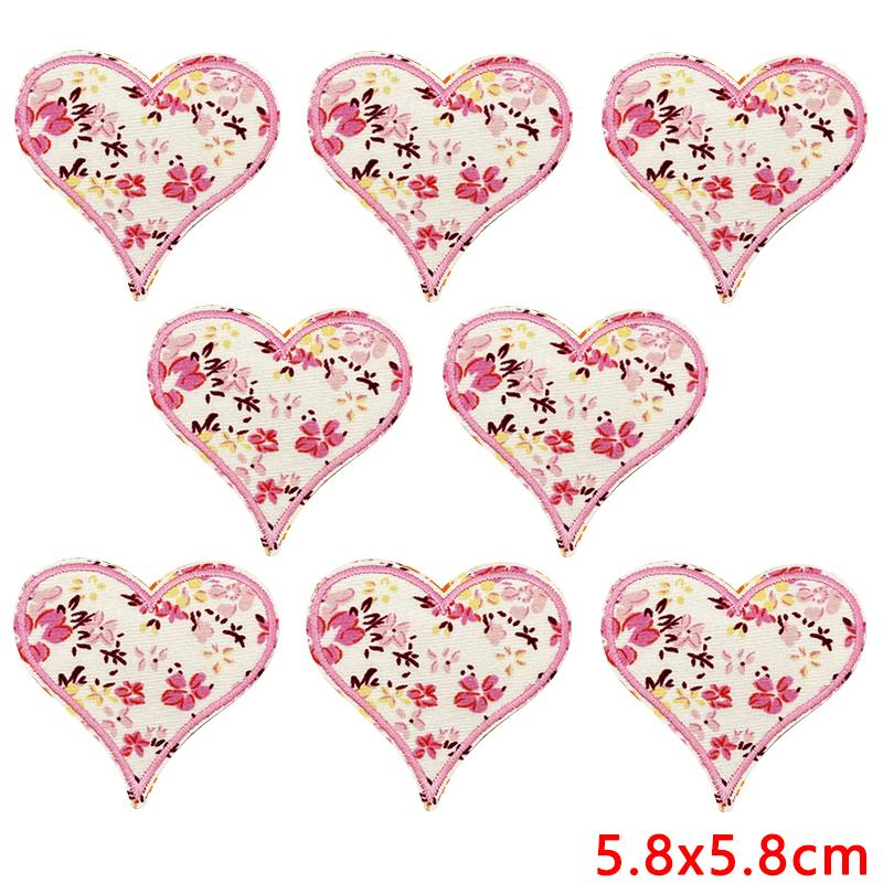 10 /26pcs Wholesale Fresh Letter Embroidery Patch Diy Floral Heart Bow Iron On Patches For Clothes Jackets Backpack Sew Stickers 
