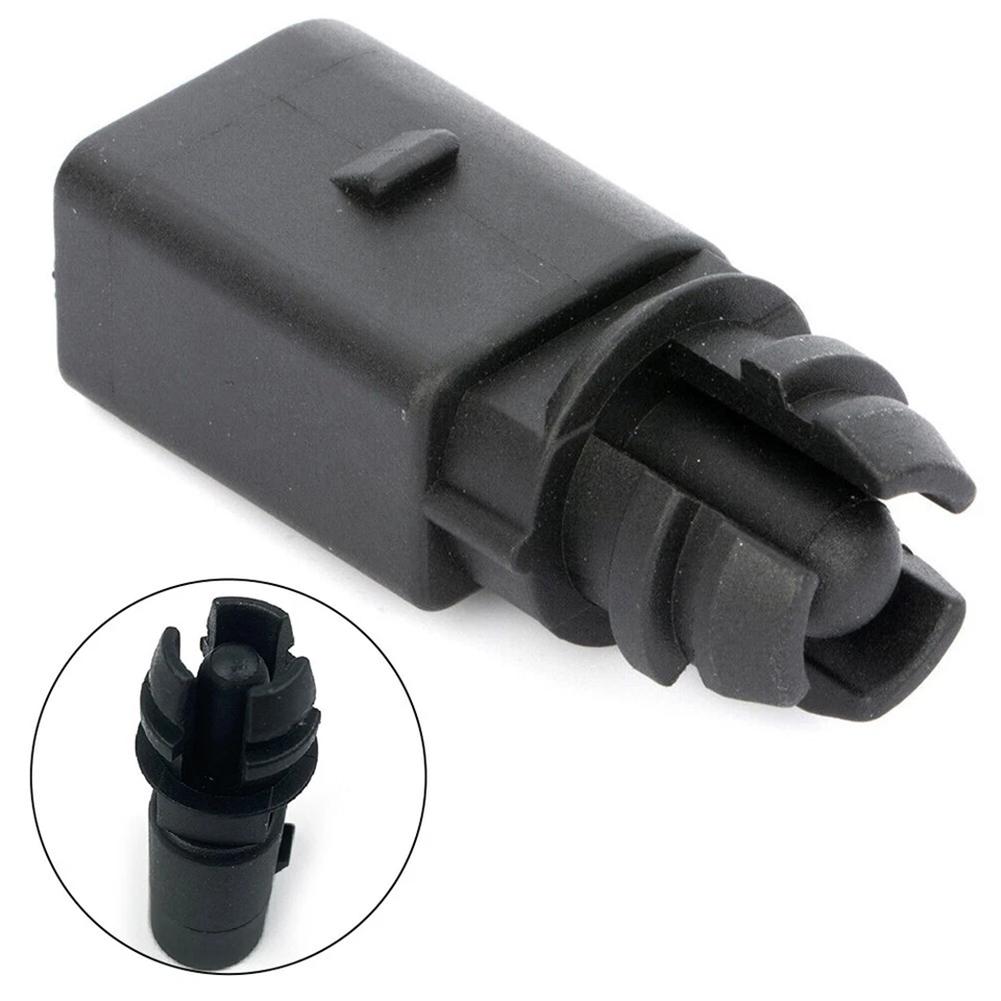 Ambient Temperature Sensor for Passat 2001-2010 For Golf 6 RD820535 8Z0820535 3.0 V6 2002-2004 Q5 2009 2007-2009