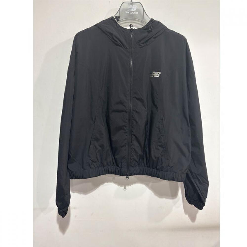 

NeW Balance W Semi Crop Woven Jacket nbnaf2W322 Black (19)BLACK/90(M)