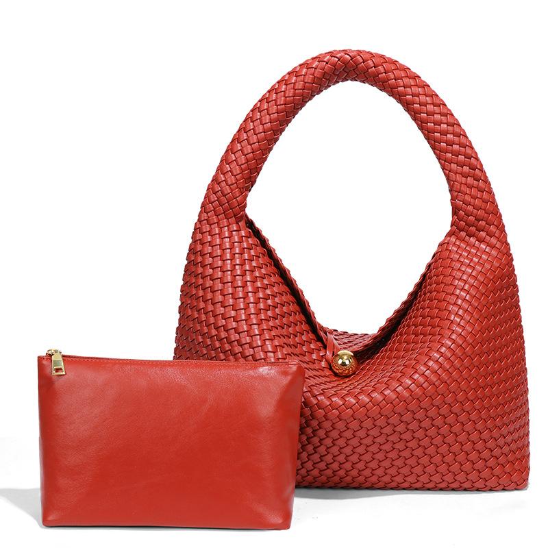 Fashion new small golden ball hand-woven women's bag texture trend niche single shoulder armpit bag large capacity hand bag