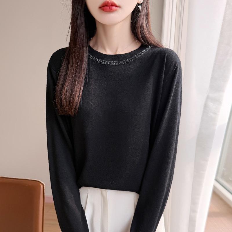 Loose Large-sized Sweater for Ladies, Women's Round-neck Long-sleeved Top, Heavy-stitched with Glittering Diamonds, Knitted Sweater