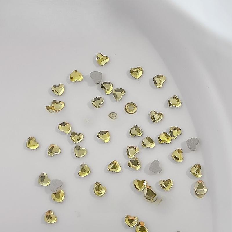 50PCS Mini Love Heart Diamond Nail Decoration Super Sparkling Flat Bottom Diamond Colorful Small Peach Heart Explosion Spark