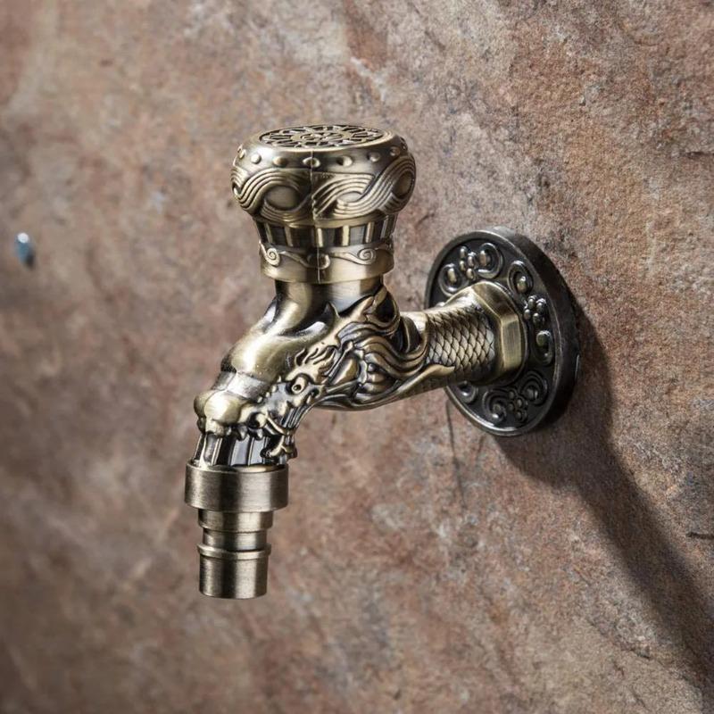 Garden Antique Bronze Dragon Bibcock, Wall Mounted Outdoor Water Tap with Zinc Alloy Decorative Design