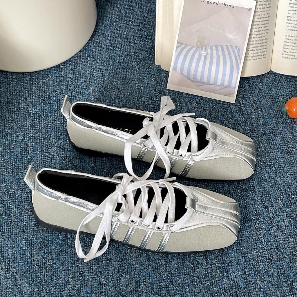 Retro silver square head inner height increase light mouth flat sole shoes women's summer 2025 new skirt versatile Mary Jane shoes