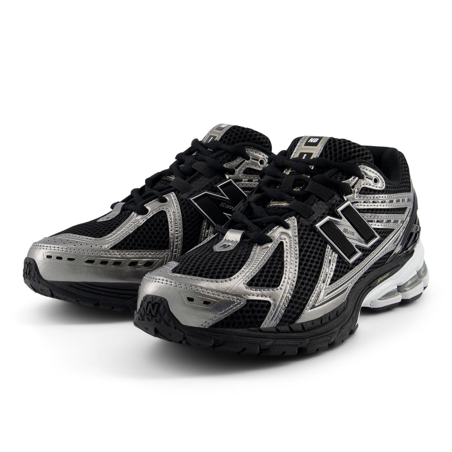 U1906RCF New Balance 1906R Black Dark Silver Metallic Gold (Men s) 8