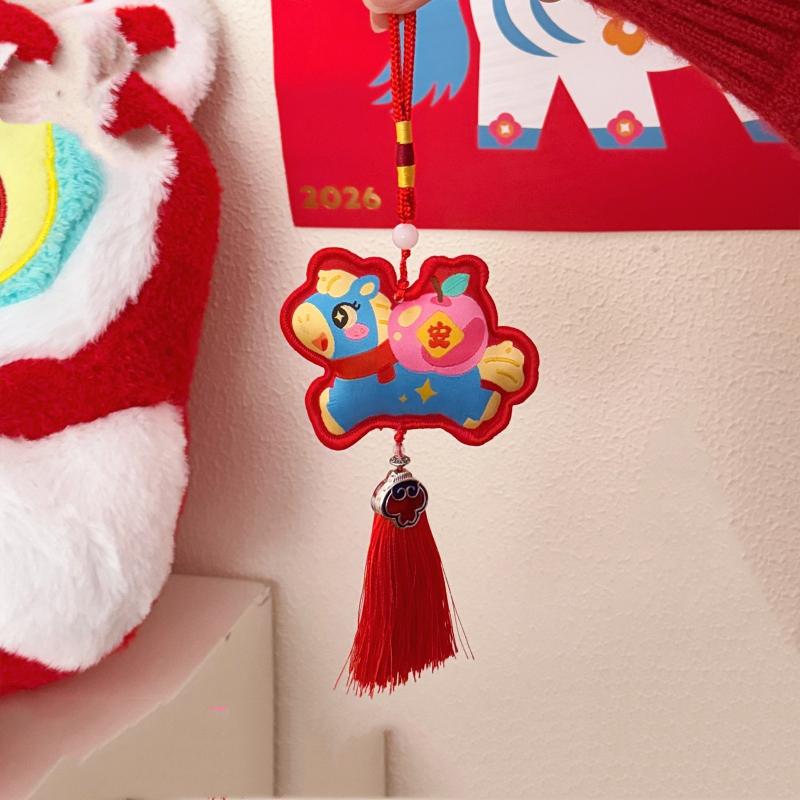 

Cute Pony Tassel Ornament Charm Pendant Year Of The Horse Sachet Pendant Car Decoration Hanging Rope Chain Party Decor as the picture