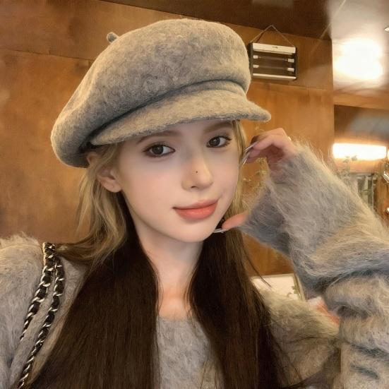 Women Beret Hat Solid Color Dome Top Style Painter Hat with Short Brim Warm Headwear Winter Fashion Accessory