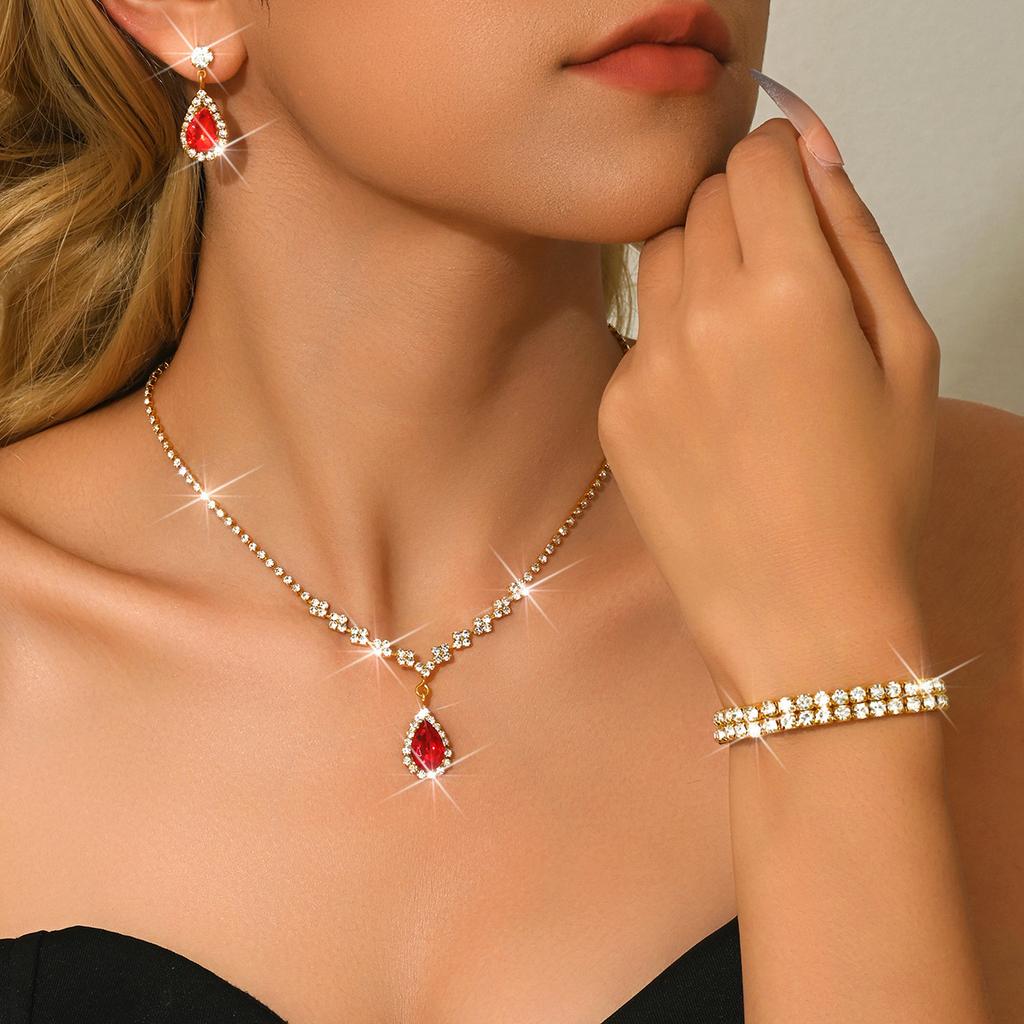 Water Drop Neck Chain Collarbone Chain Dinner Accessories Women'S Delicate Claw Chain Necklace Earrings Bracelet Set Four-Piece Set
