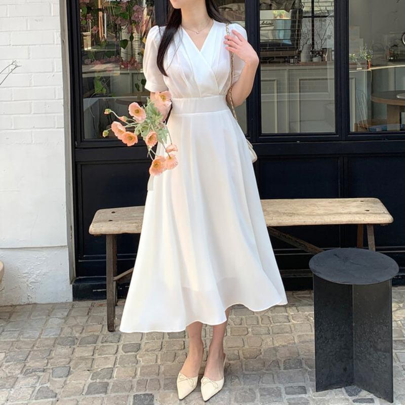 French V-neck Pleated Women's Dress with Elegant Puffed Sleeves and A Cinched Waist