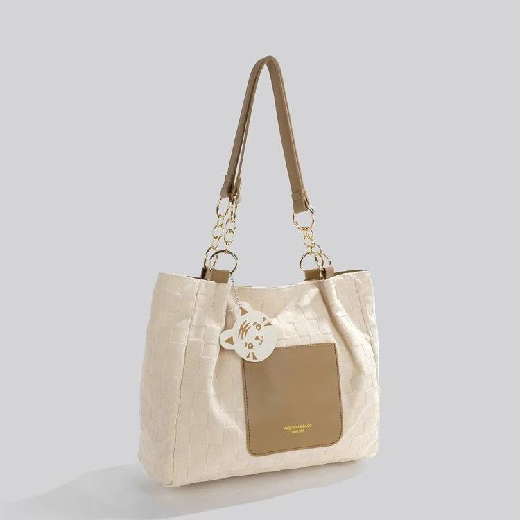 Korean bag women's new portable large bag tote bag niche design versatile large capacity shoulder casual armpit bag