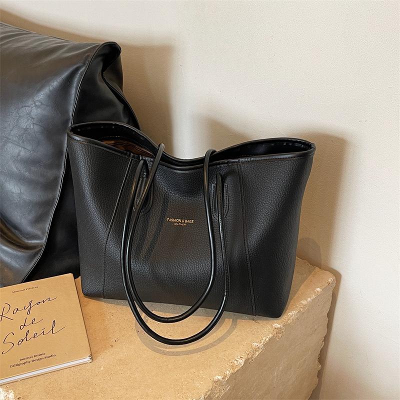 2025 Minimalist Large-Capacity Versatile Commute Handbag