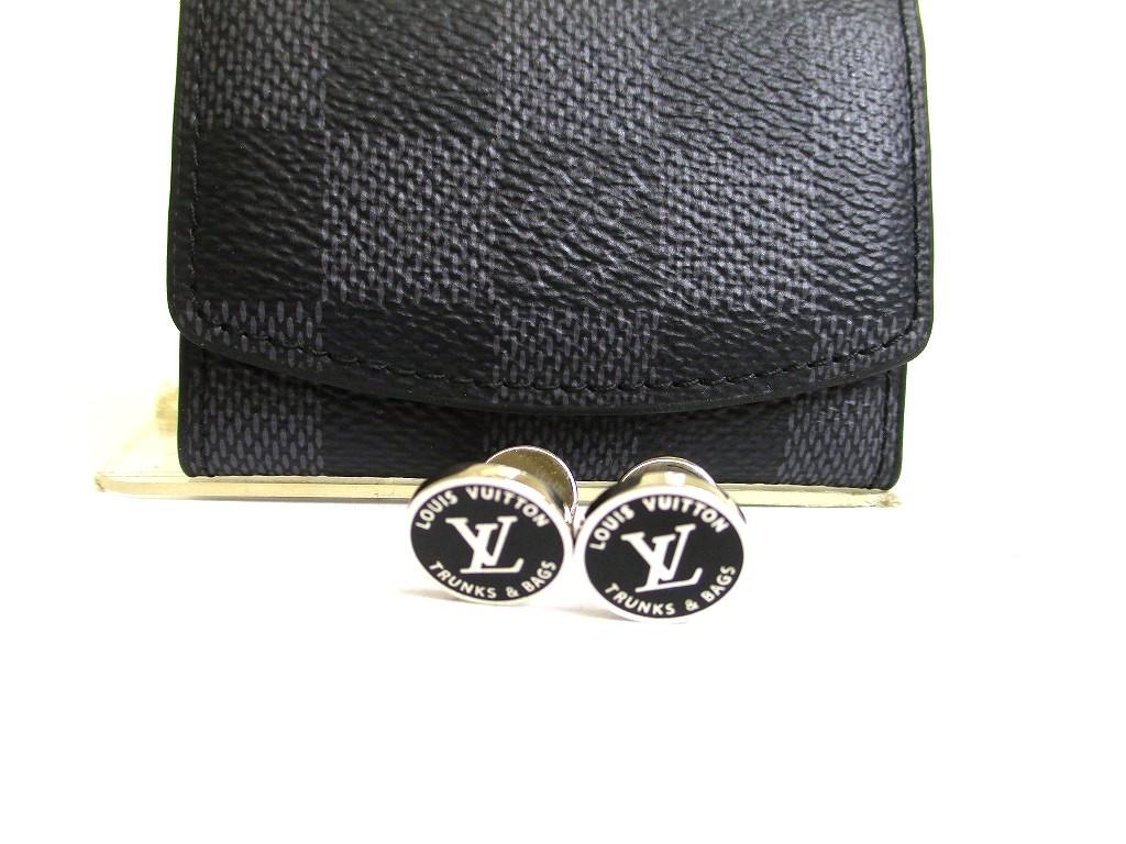 

Authentic LOUIS VUITTON Silver Metal Black Enamel LV Award Cufflinks #a809 Refurbished