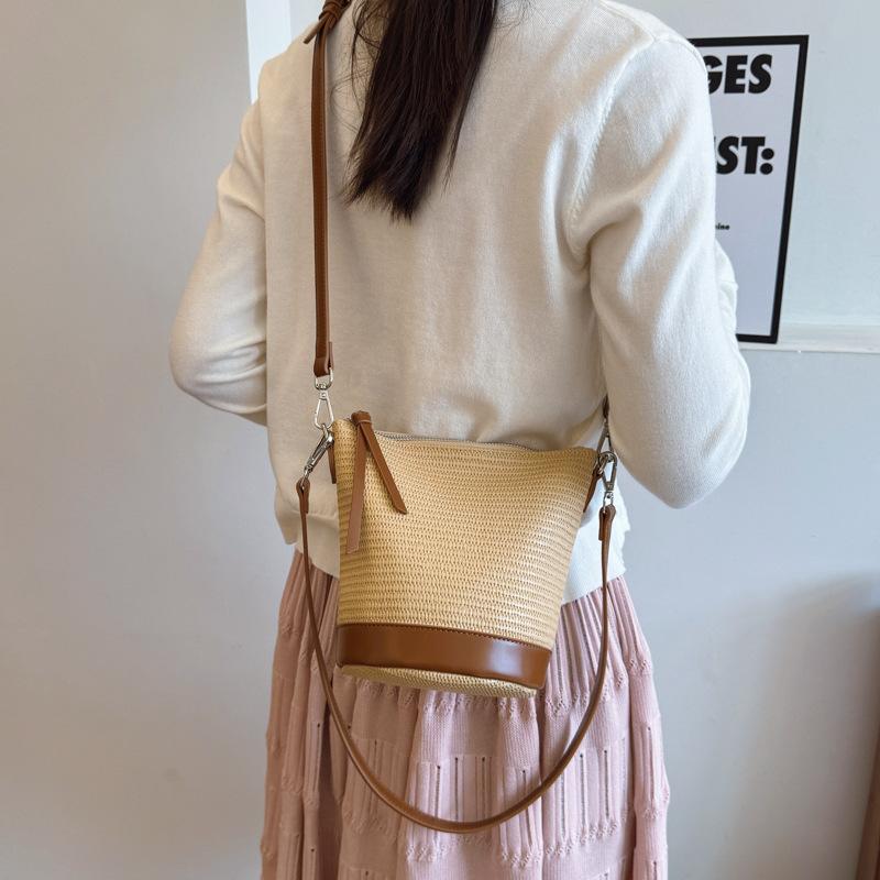 Trend Large-capacity Straw Bucket Bag Women's 2025 New Splicing Versatile Woven Seaside Vacation Shoulder Messenger Bag