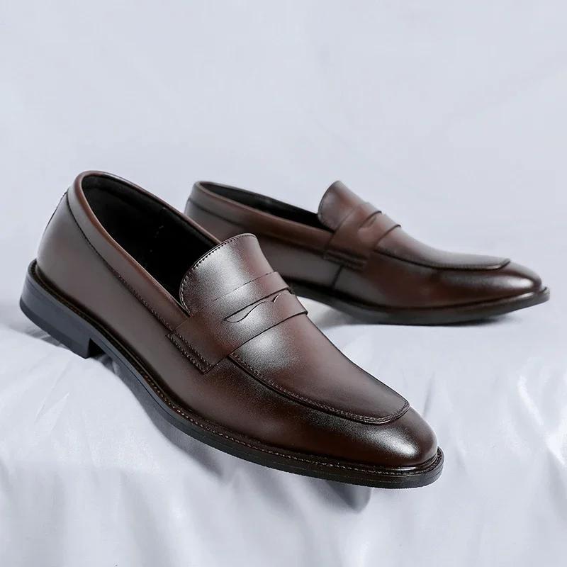 Hot Sale Elegantes Leather Slip on Mens Loafers Comfy Walking Men Casual Shoes Fashion Designer Moccasins Drive Shoes For Man