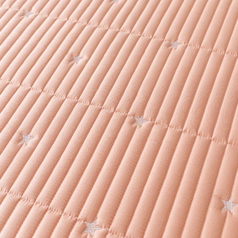 Αδιάβροχο Κεντημένο Προστατευτικό Επίστρωμα Αναπνεύσιμο Ρυθμιζόμενο Σεντόνι με Λάστιχο Κουβερλί Κρεβατιού 150/160/180/200/220