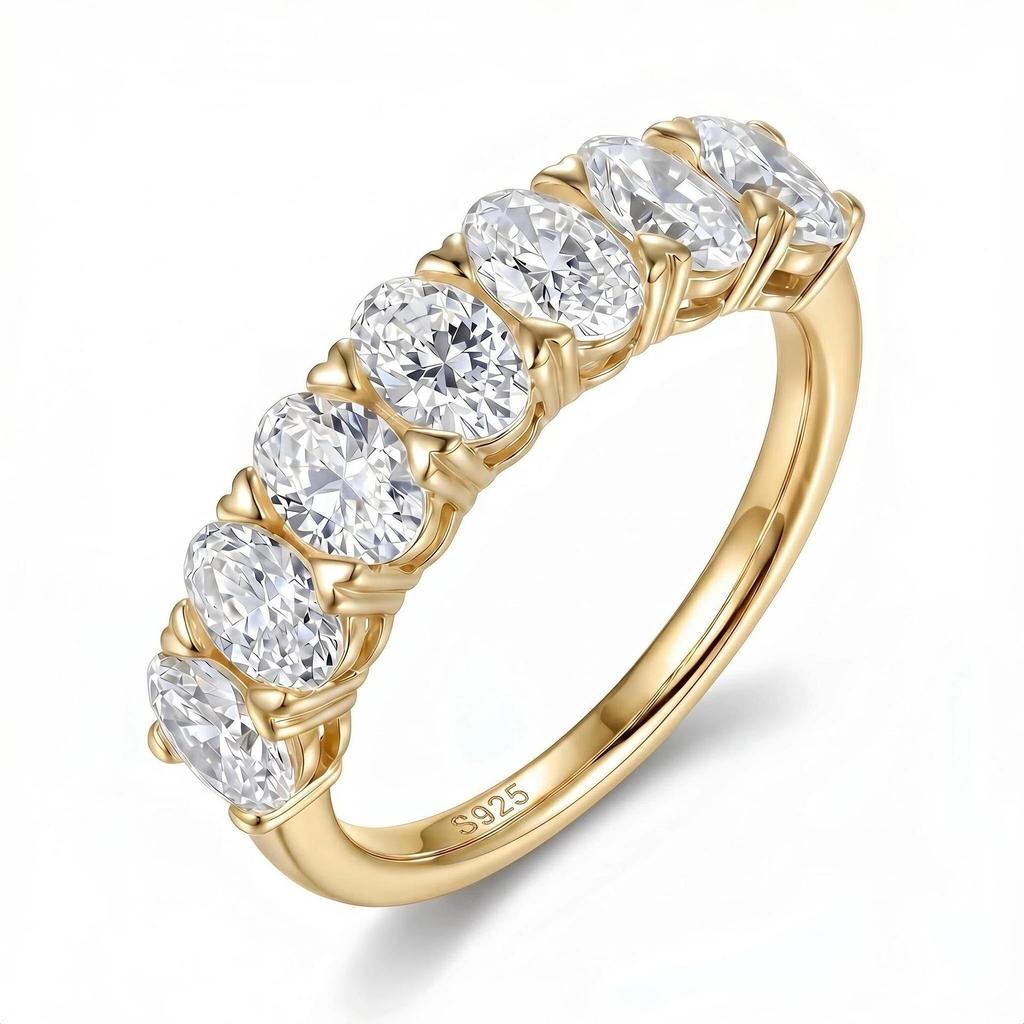 Elegant 50-Point Moissanite Egg-Shaped S925 Silver Ring - Luxurious Women's Fashion