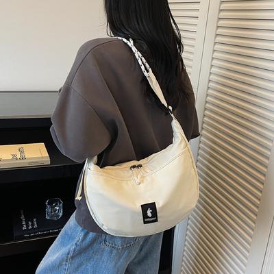 2025 Autumn New Fashion Western-style Shoulder Bag Niche Design Korean Solid Color Dumpling Bag Solid Color Armpit Bag