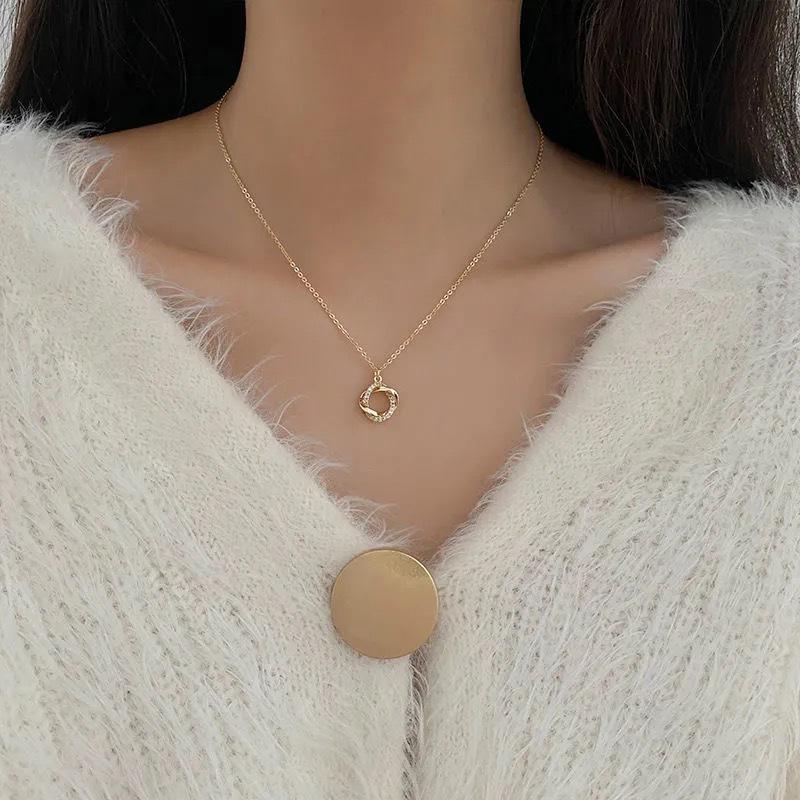 Minimalist Japanese & Korean Rhinestone Clavicle Necklace - Versatile Student Fashion Choker