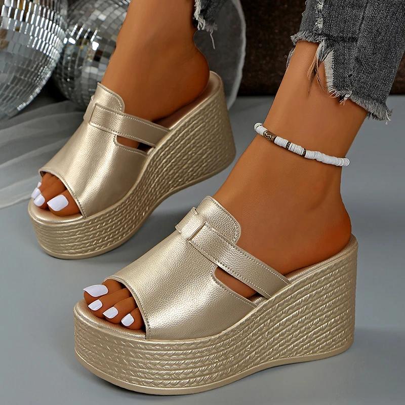 Women's Gold Platform Wedge Sandals Summer 2025 Thick Bottom Non Slip Beach Slippers Woman Fashion Peep Toe High Heel Sandalias