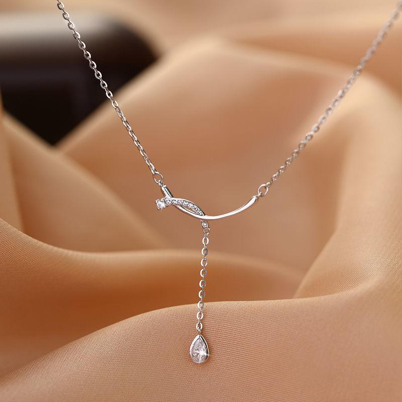 Trendy Korean Thin Chain Pendant Necklace - Elegant & Versatile Fashion Design for Women