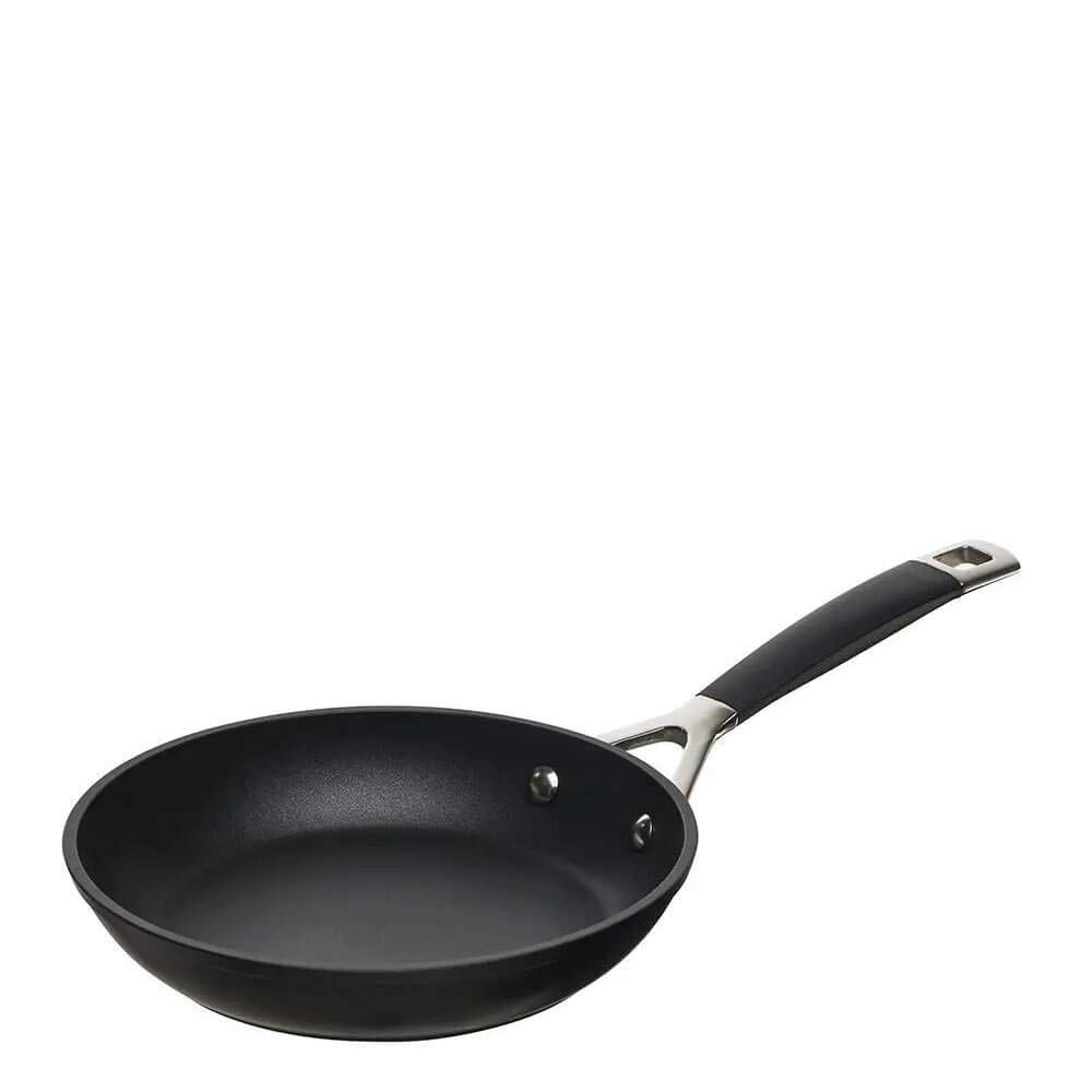 

Le Creuset TNS Shallow Frying and Oven with Silicone Handle Product in Pan, 20cm, Gas, Induction, Safe, [Official Japan] чёрный