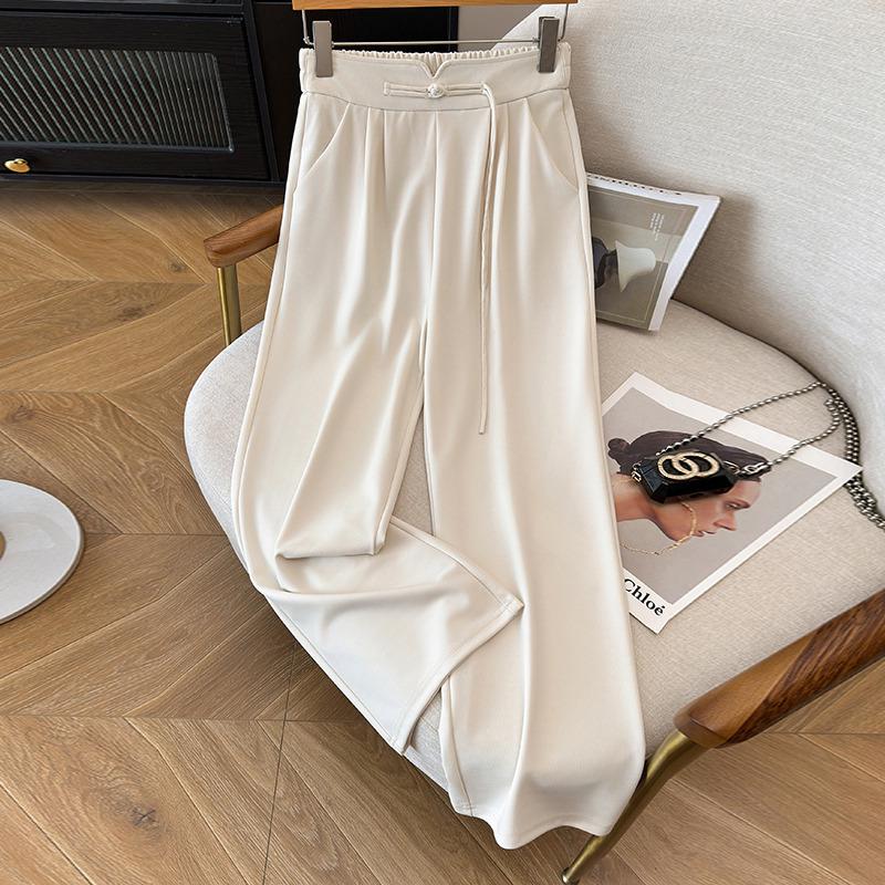 Plus Size Women's High-Waisted Loose Fit Nine-Point Straight-Leg Pants for Spring and Summer
